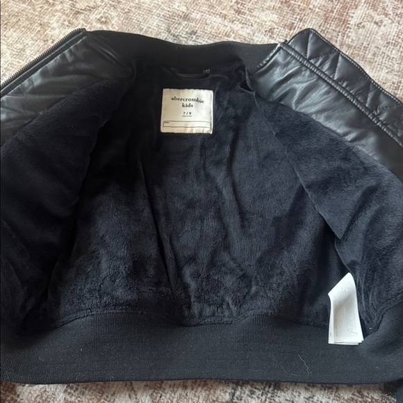 Abercrombie & Fitch Black Quilted Leather Jacket - Picture 3 of 4